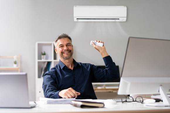 Hassle Free Usage AC on Rent in Dwarka, Janakpuri, Punjabi Bagh, Rajouri Garden, Near Me